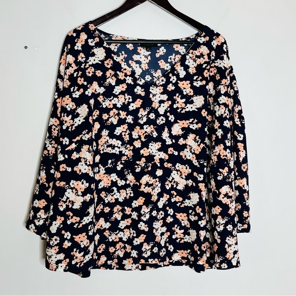 Lane Bryant Size 22 Women's Floral Bell Sleeve V-Neck Popover Blouse Navy Blue